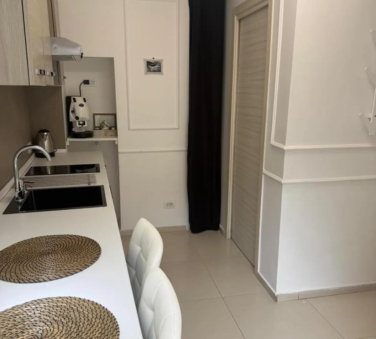 Casa Effe 2 Apartment Naples Italy